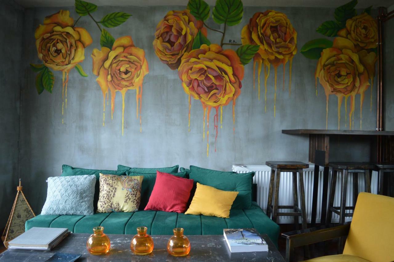 Mystic River Design Hostel Bajina Basta Exterior foto